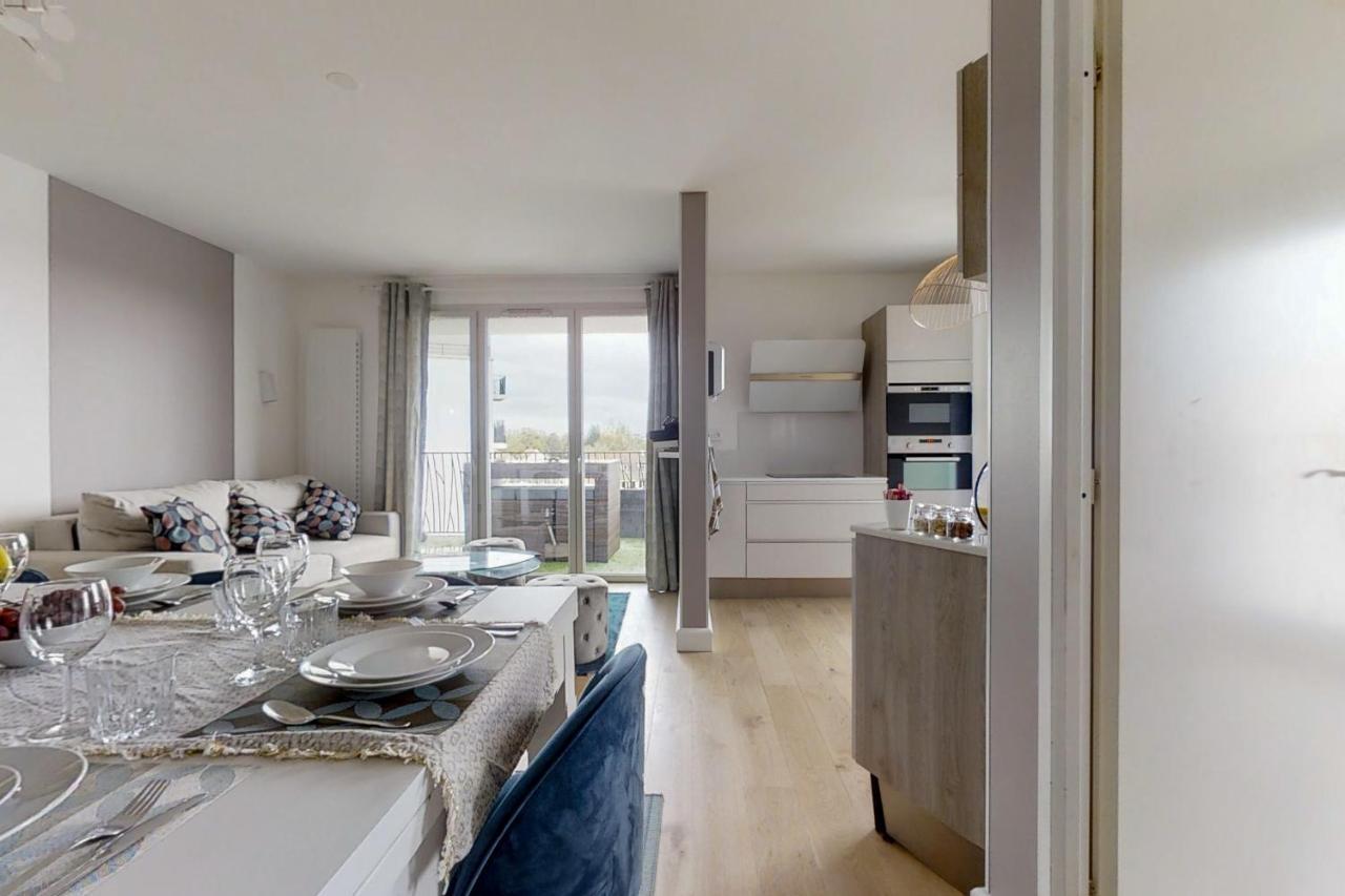 Apartamento Bedland Bailly-Romainvilliers Exterior foto